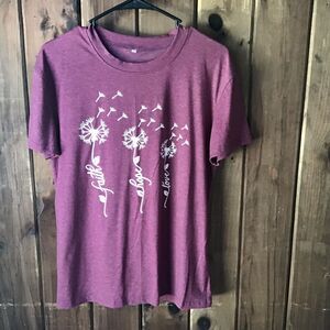 I Cor 13 T Shirt Size S Burgundy Red Short Sleeve Dandelion Faith Bible Verse